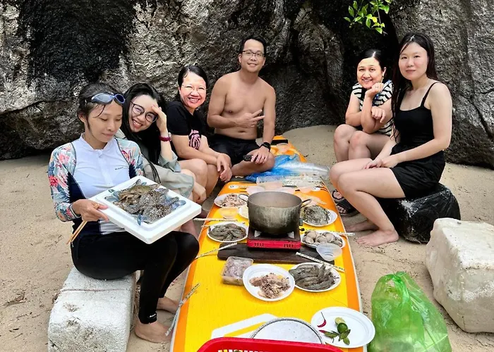 Canh Buom - Tuan Chau